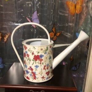 Pioneer woman. Brand new never used but have had it a few months